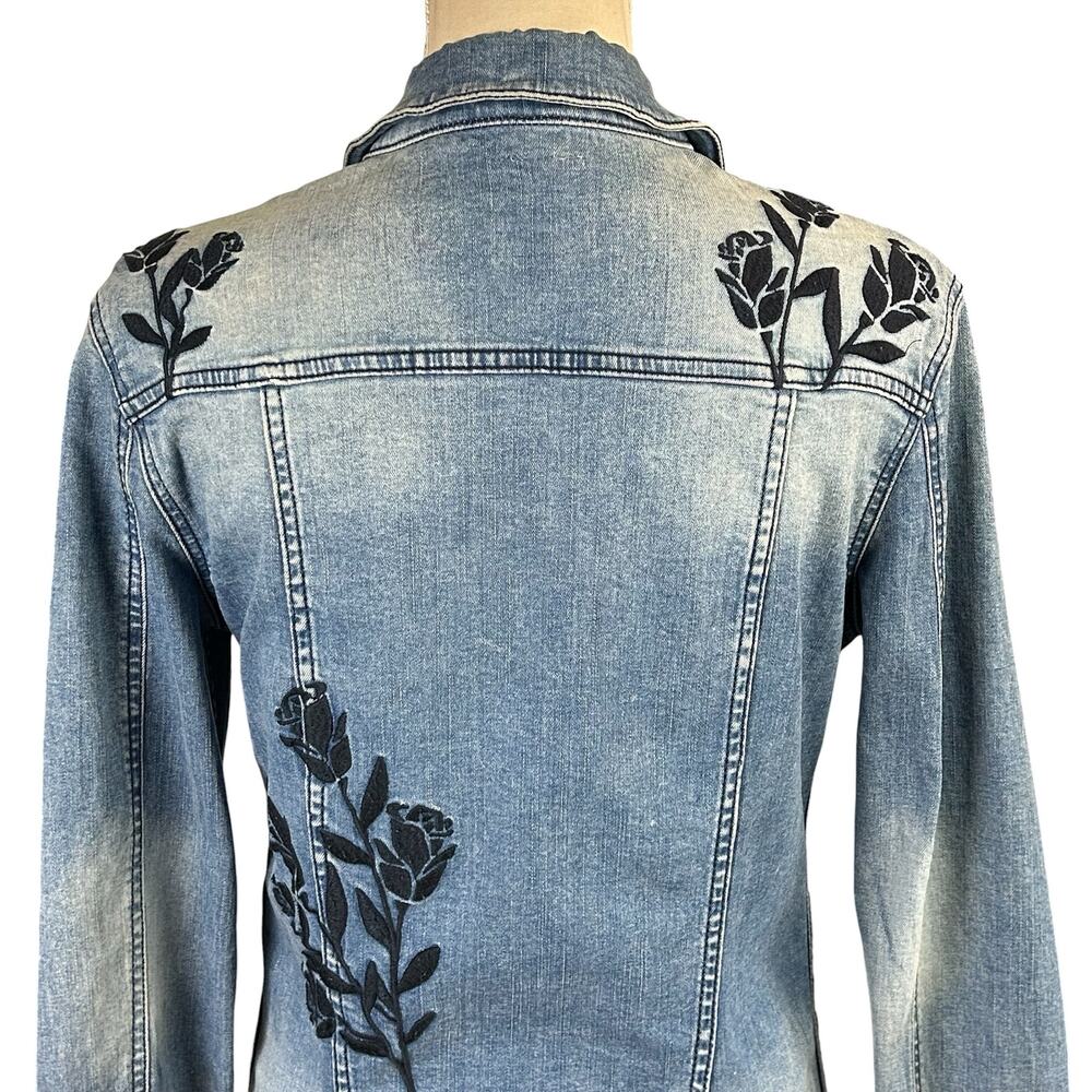 LuLaRoe Jaxon Jean Jacket Women Small Blue Floral Embroidered Denim Button Up - Picture 6 of 13